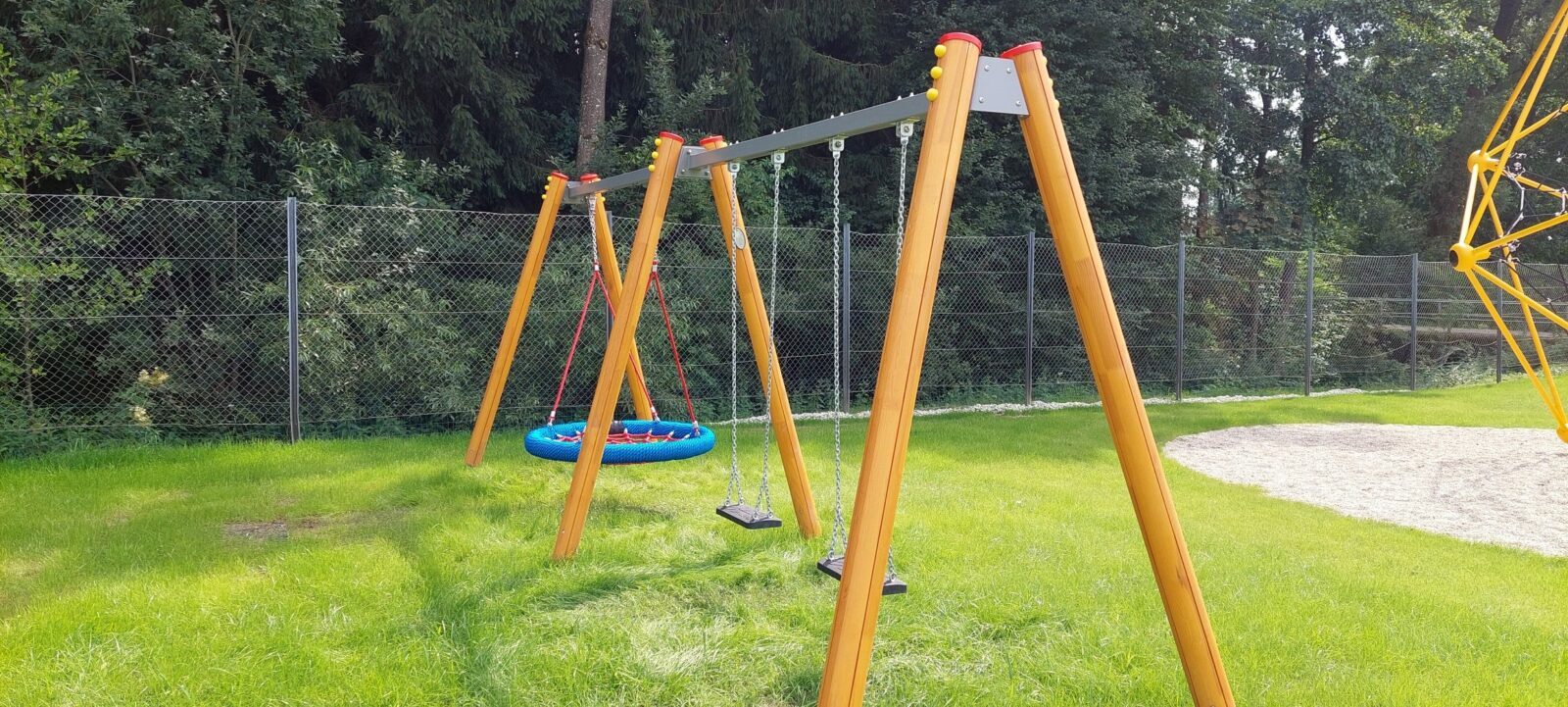 Pramet, öffentlicher Spielplatz