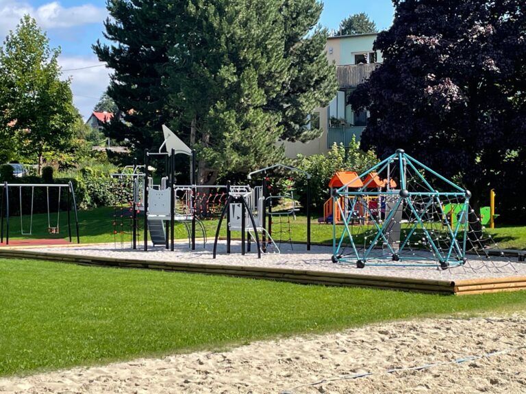 Steinbach an der Steyr, Spielplatz bei Freibad